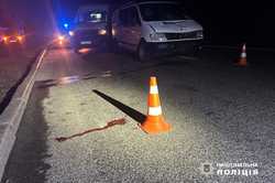 У Харкові водій «Мерседеса» збив пішохода: жінка загинула на місці