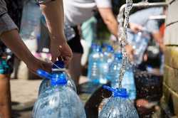 Де набрати воду у Харкові, коли немає водопостачання