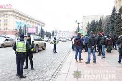 У поліції розповіли про кримінальні провадження, відкриті після «мовного» мітингу біля будівлі ХОДА