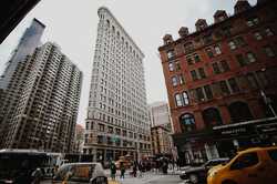 Иммиграция в США по профессиональной линии: путь через EB-2 и NIW для харьковчан