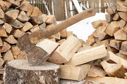 Де у Харківській області безкоштовно видають дрова