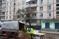 В Харькове ликвидируют последствия обстрелов (ФОТО)