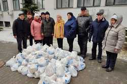 В Харькове выдавали гуманитарную помощь