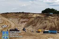 В Харьковской области предприниматели незаконно добывали песок и нанесли государству ущерб в 1 млрд гривен