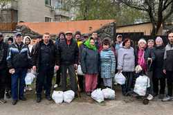 В одну из общин Харьковской области привезли продуктовые наборы (ФОТО)