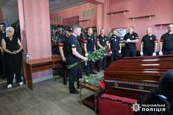 На Харківщині попрощалися з загиблим поліцейським Олексієм Кощієм