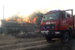 Постраждалим від пожеж в Харківській і Луганській областях буде допомагати держава