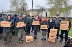 Громада Харьковской области получило гуманитарную помощь от американского фонда