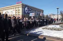 Под стенами Харьковской  облгосадминистрации митингуют предприниматели (Видео)